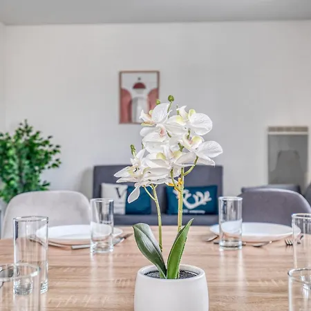 Family Terrasse 6-7pers Proche Et Gare דירה *